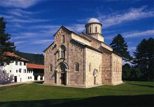 Serbie-Kosovo : la guerre des monastères ne fait que commencer
