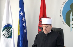Kosovo : le Parlement vote contre l&rsquo;enseignement religieux et le port du voile