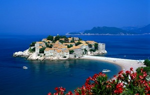 Monténégro : le scandale de Sveti Stefan continue