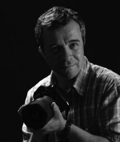 Roland Tasho, un photographe parmi les Albanais de France