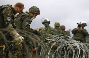 Barrages dans le nord du Kosovo : accord entre les Serbes et la Kfor