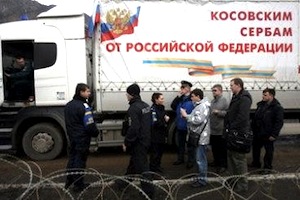 Kosovo : un convoi humanitaire russe bloqué à Jarinje, crise diplomatique entre Moscou et Bruxelles