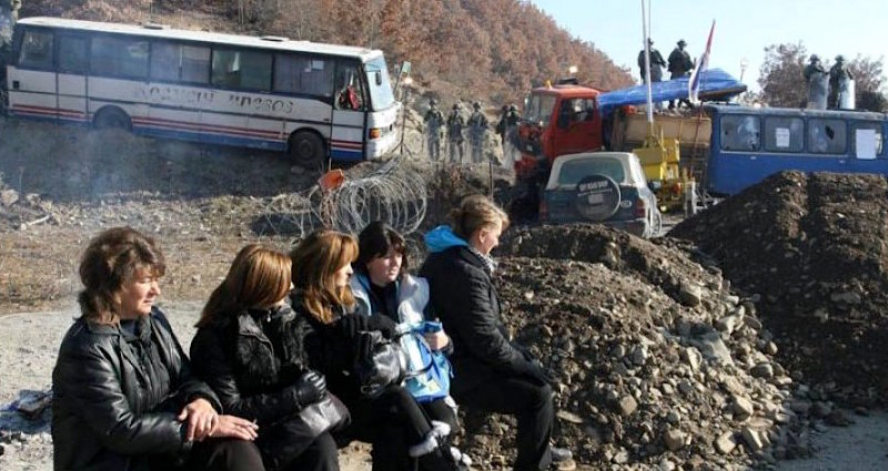 kosovo-barikade-dogovor-beograd-pristina-slavisa-ristic-1328585176-115545.jpg