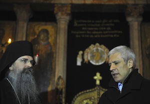 Kosovo : Boris Tadić part célébrer le Noël orthodoxe, Vetëvendosje tente de le bloquer