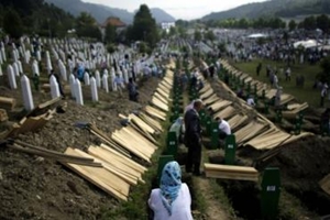 Bosnie : le SDA demande que la France reconnaisse légalement le génocide de Srebrenica