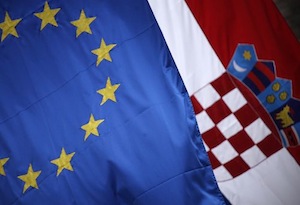Référendum : « Êtes-vous pour l&rsquo;adhésion de la République de Croatie à l&rsquo;Union européenne ? »