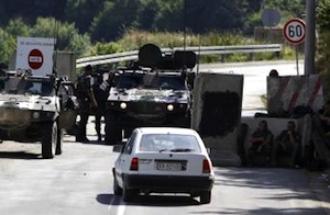 Nord du Kosovo : la Kfor veut fermer les routes alternatives