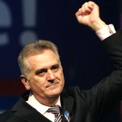 Élections en Serbie : Tomislav Nikolić est le nouveau Président