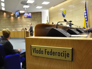 Bosnie-Herzégovine : la crise politique s&rsquo;étend au gouvernement de la Fédération
