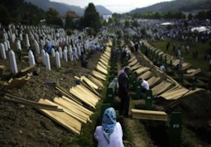 Bosnie : 520 nouvelles victimes ont été ensevelies à Srebrenica