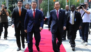 Macédoine : Ban Ki Moon promet de « s&rsquo;engager personnellement » pour régler le conflit du nom avec la Grèce
