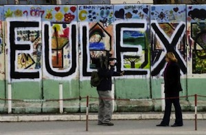 Justice et corruption au Kosovo : vers la fin du mandat d&rsquo;Eulex ?