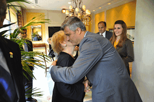 Kosovo : les bonnes affaires des anciens diplomates américains