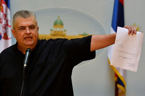 Serbie : Nenad Čanak, le député-boxeur, « je l&rsquo;ai frappé avec mes poings »
