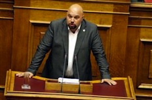 Aube dorée veut mettre à la porte des crèches les enfants non grecs
