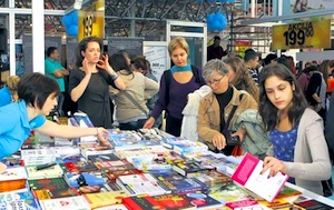 Serbie : au Salon du livre de Belgrade, la crise plombe l&rsquo;édition