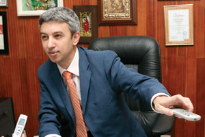 Roumanie : les promesses électorales délirantes du populiste Diaconescu