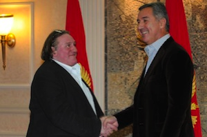 Gérard Depardieu, «ambassadeur culturel du Monténégro» : les intellectuels se rebiffent