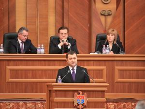 Moldavie : le gouvernement tombe, le pays s’enfonce dans la crise