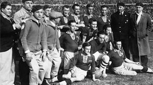 Roumanie : la légende du roi fou de foot