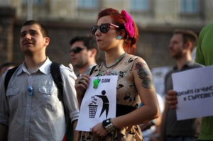 Manifestations et crise politique en Bulgarie : « la bataille décisive pour la démocratie bulgare est engagée »