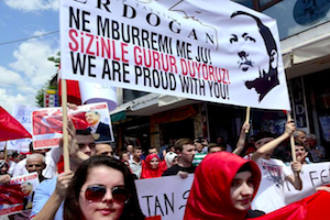 Macédoine : la communauté turque se mobilise en soutien à Erdoğan