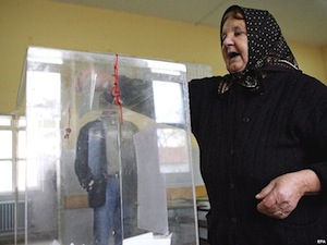 Elections locales au Kosovo : les Serbes déposent leurs listes
