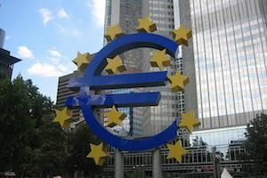 La « troïka » débloque un milliard d&rsquo;euros pour la Grèce