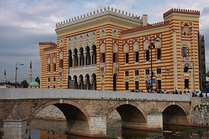 Patrimoine architectural : la bibliothèque de Sarajevo bientôt ressuscitée