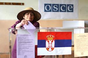 Serbie : Belgrade veut organiser les législatives anticipées au Kosovo