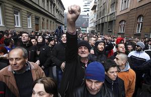 De Maribor à Istanbul, pourquoi les révoltes populaires gagnent tous les Balkans (1/2)