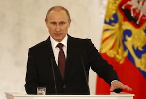 Vladimir Poutine : la Crimée et le «précédent» du Kosovo