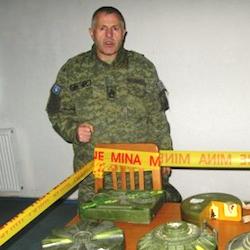 Déminage au Kosovo : ces hommes qui défient tous les jours la mort