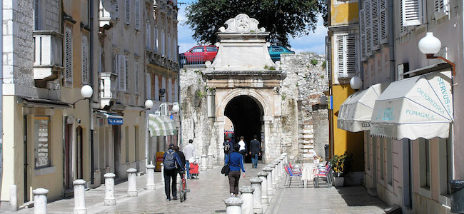 Croatie : Zadar, la ville qui s&rsquo;est transformée en fast-food géant