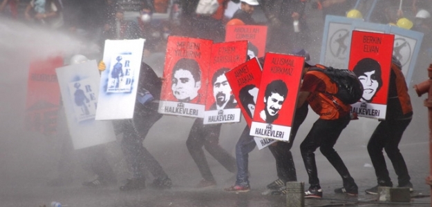 Premier-Mai en Turquie : répression policière et ambiance de loi martiale à Istanbul