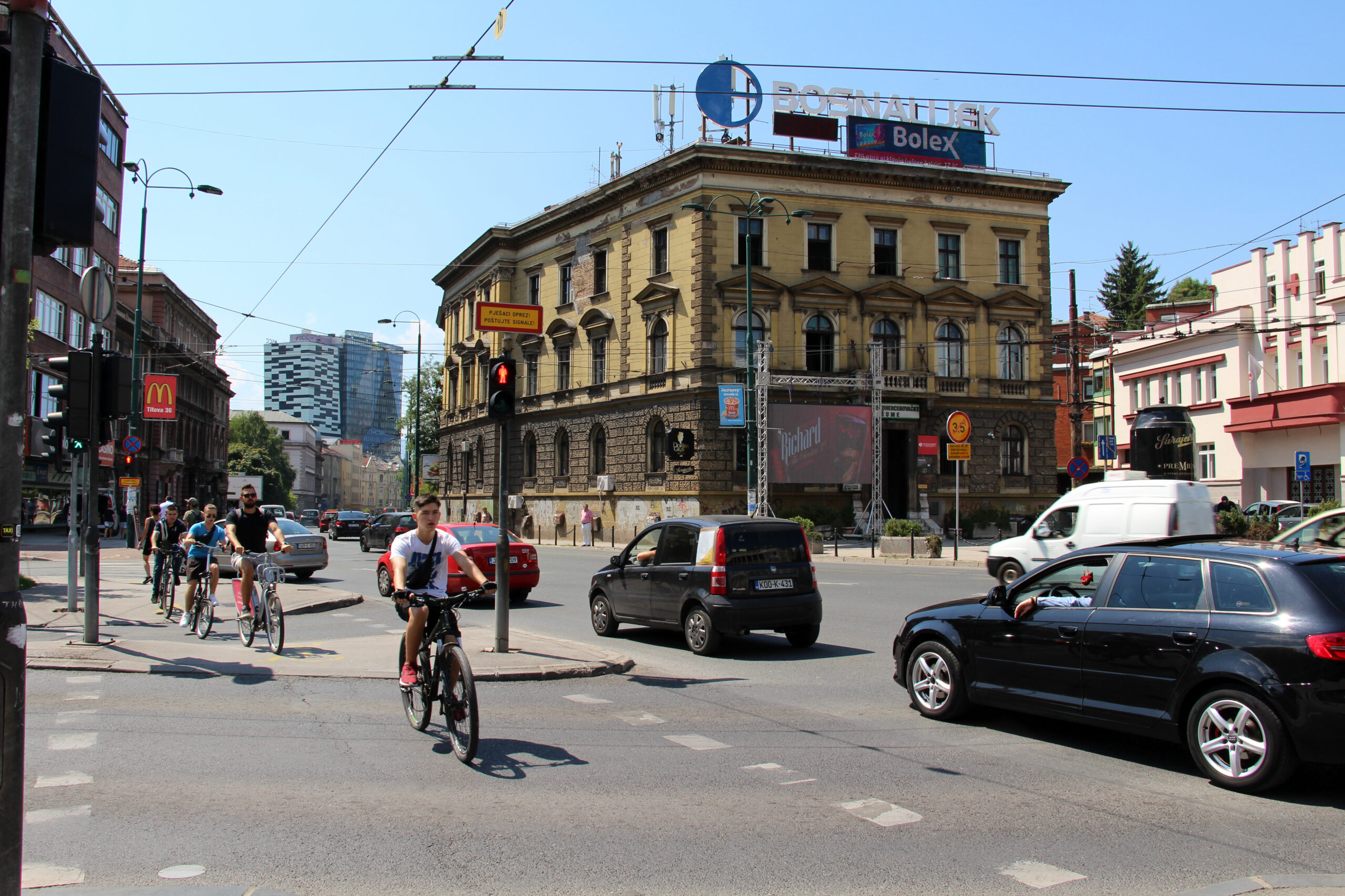«Grand prix de Sarajevo» : faites du vélo, pas la guerre !