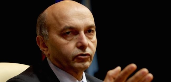 Kosovo : Isa Mustafa élu à la tête du Parlement, mais qui formera le nouveau gouvernement ?