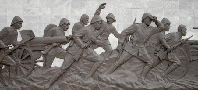 14-18 en Turquie : le symbole des Dardanelles, disputé par les kémalistes et l&rsquo;AKP d&rsquo;Erdoğan