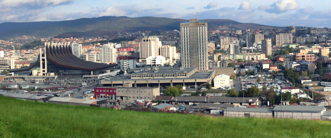 Catastrophe urbanistique au Kosovo : le chaos urbain de Pristina