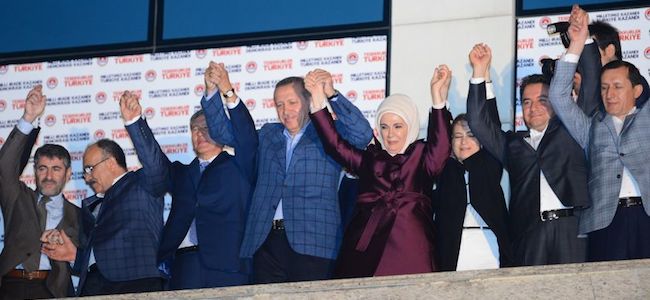 Présidentielle en Turquie : Recep Tayyip Erdoğan élu dès le premier tour