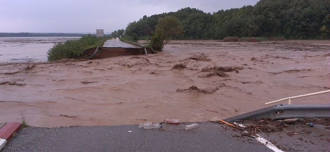 Inondations en Serbie : l&rsquo;état d&rsquo;urgence déclaré dans l&rsquo;est du pays
