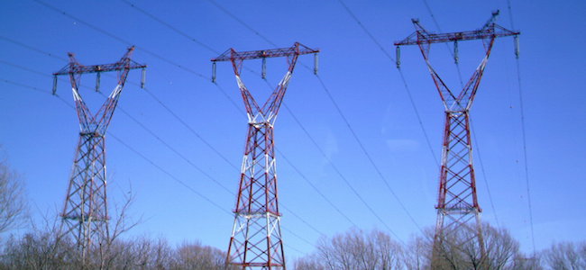 Électricité en Albanie : la privatisation plonge les pauvres dans le noir