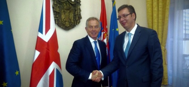 Serbie : Tony Blair va «conseiller» Aleksandar Vučić, aux frais des Émirats arabes unis