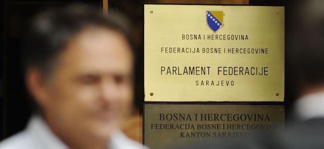 Bosnie-Herzégovine : la crise politique dans la Fédération va-t-elle reconduire le pays dans l&rsquo;impasse ?