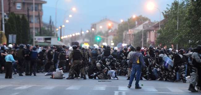 Macédoine : feu vert à la police pour réprimer les manifestations