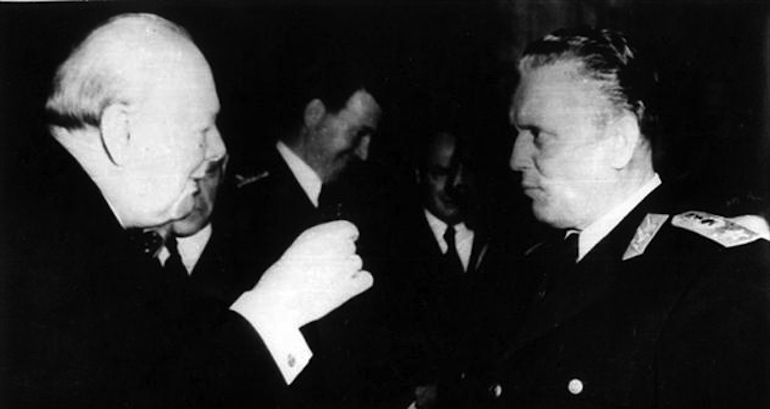 Dangereusement à l&rsquo;est (1936-1944)
