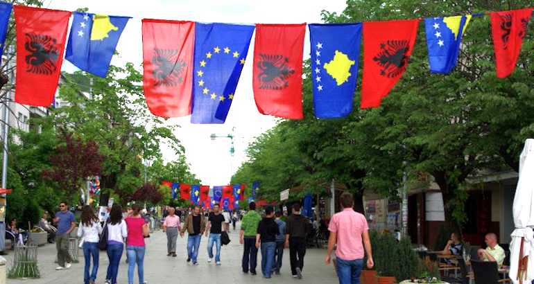 Kosovo-Albanie : qui agite le spectre de l’unification nationale ?