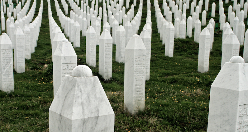 Les 20 ans de Srebrenica : polémiques et « manipulations politiques »