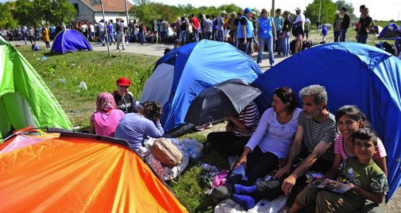 1300 réfugiés sont entrés en Slovénie, certains partent à pied pour Vienne
