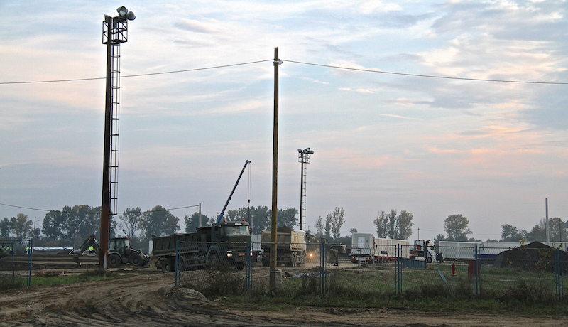 Réfugiés : la Croatie construit un immense camp à Slavonski Brod